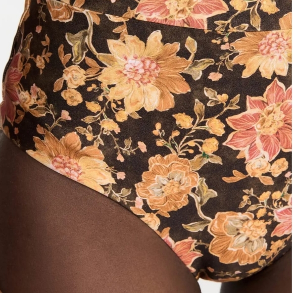 MINKPINK - Emilia High Waisted Bottoms - Picture 7 of 16